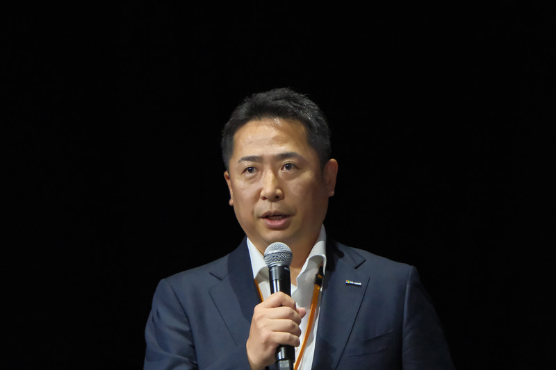 日本マイクロソフト 業務執行役員Windows & デバイス事業本部コンシューマチャネル事業部営業統括本部統括本部長 中村俊介氏