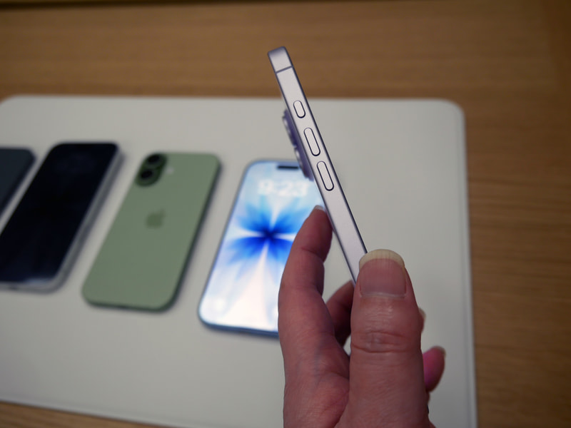 左側のボタン類。変更はない