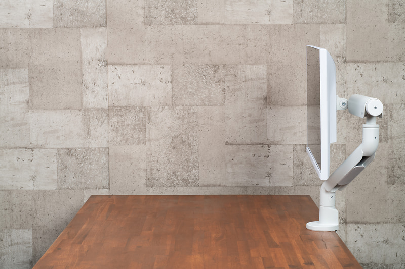 エルゴトロンのように、片方のアームだけを使うといったことはできない