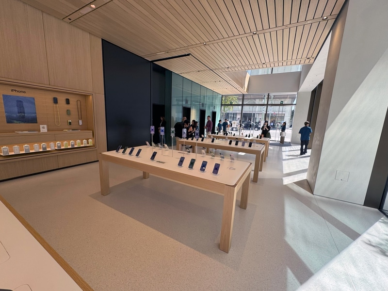 1階フロアの様子