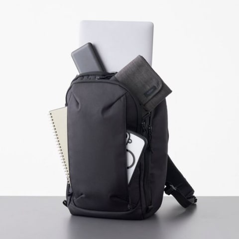 14/15.6型ノートが入ってポケット多めのバックパック - PC Watch