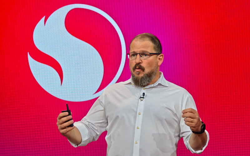 Qualcomm CEO クリスチアーノ・アーモン氏