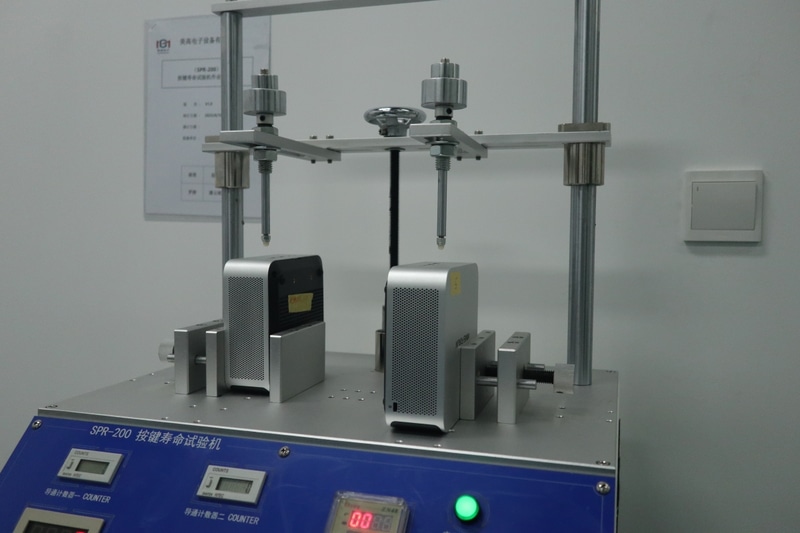 ボタン押下試験