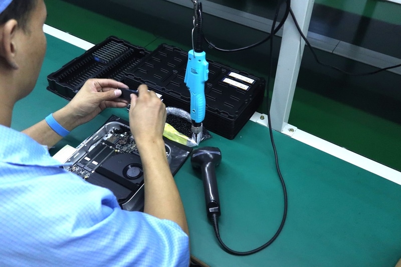 SSDにヒートシンクを取り付け