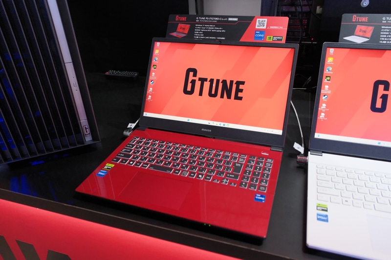 G TUNE P5の新色レッド
