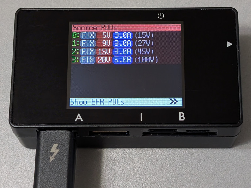 PDO一覧画面。最大100WまでのPDOが表示される。PPSには対応していないようだ
