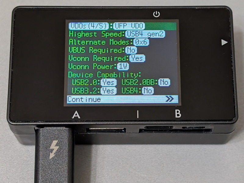 VDO情報の続き。最大転送速度は「USB4 Gen2」相当。Appleの公式なスペックでは「USB 3.2 Gen 2」とされているが、同じ10Gbpsなので表現が異なるだけと見られる