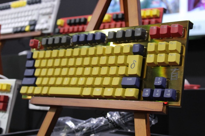 REALFORCE ✕ 機動戦士Zガンダム GX1 Keyboard 百式モデル