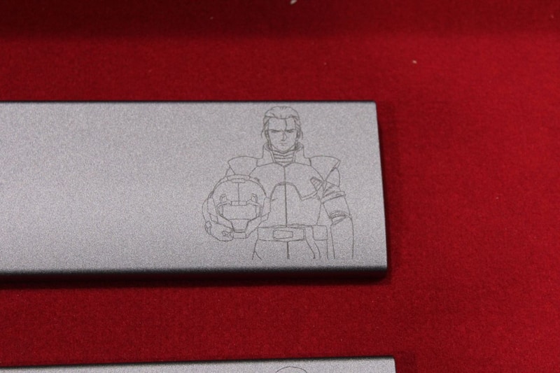 サザビーモデル付属、シャア・アズナブルが印刷されたパームレスト