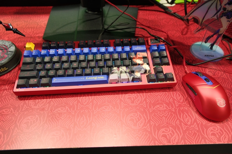 マウスやキーボードもMLG EDITIONのものが展示されていた(こちらの国内販売は未定とのこと)