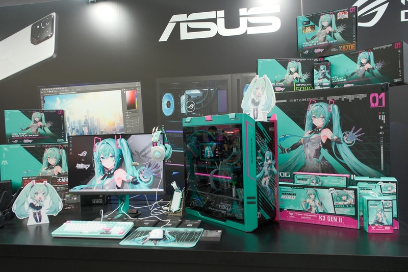 初音ミクモデルが並ぶエリアも