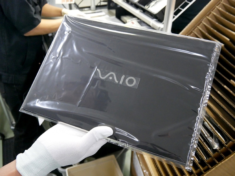 Reborn VAIOの天板は新しいものが使用される