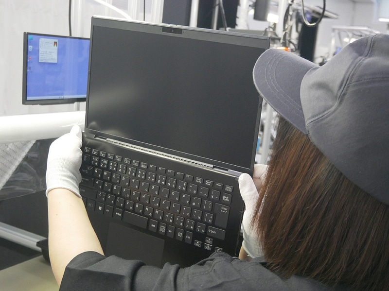 最後に目視検査を実施