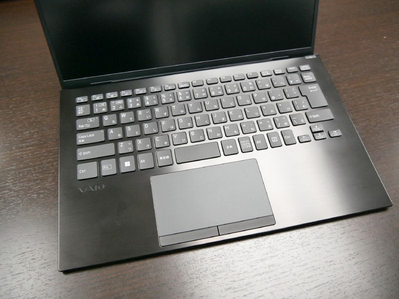 こちらはReborn VAIOのキーボード部。新品に交換されている