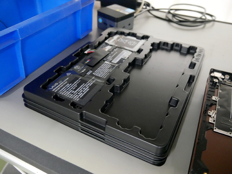 使用済みのバッテリはまとめて廃棄される