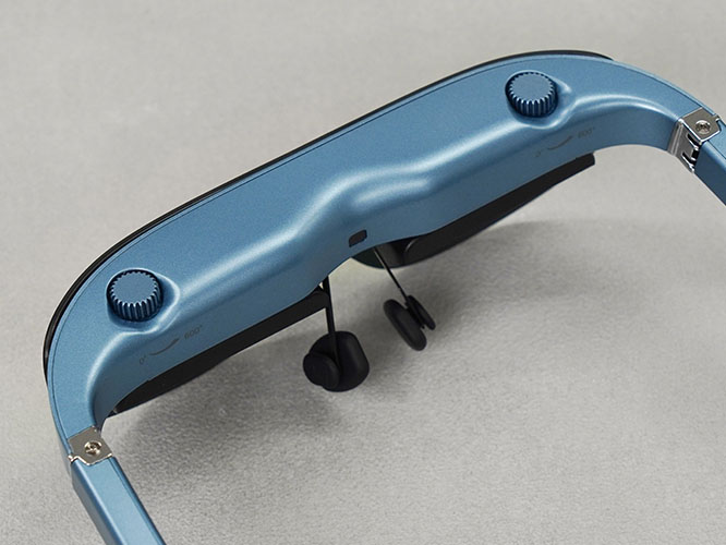 視度調整ダイヤルを装備