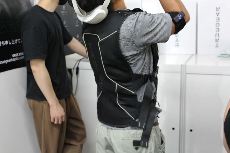 ME01を装着した状態