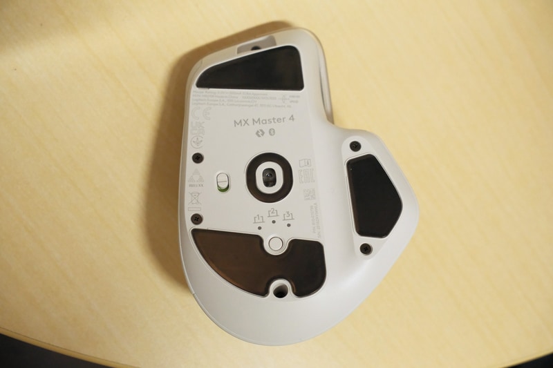 底面のソールは面積が広いものに