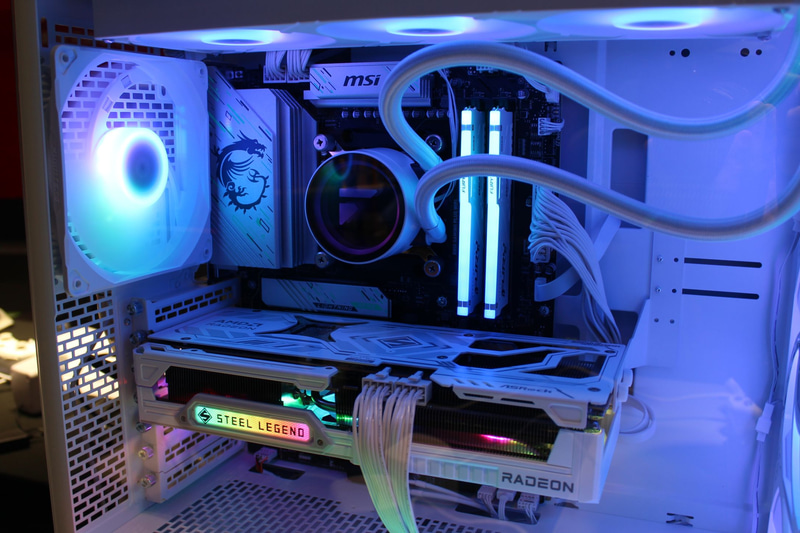 Zシリーズホワイトモデル内部