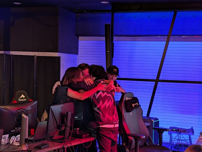 フェンりっちが勝利し、チーム一丸となって喜ぶ場面は感動モノだった