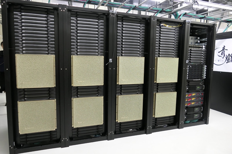 合計96個のGPUから構成される