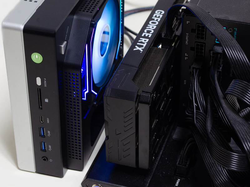 これにドック経由でGeForce RTX 4060 Ti(16GB)に接続