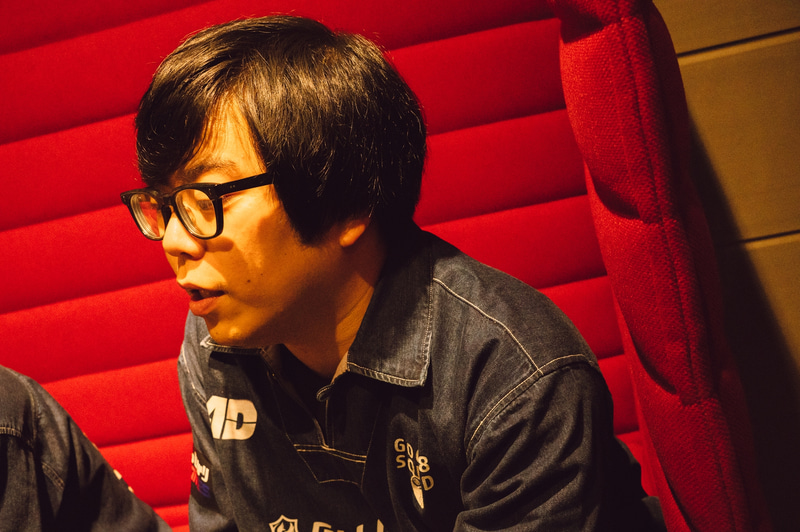 同じくぶいすぽっ！のインタビューより、ルークピックについてはリーチの長さが舞対策の1つとして有効だったと語っていたカワノ