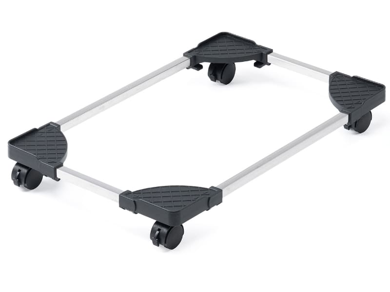 コーナー部分に滑り止めと落下防止ガードを備えた