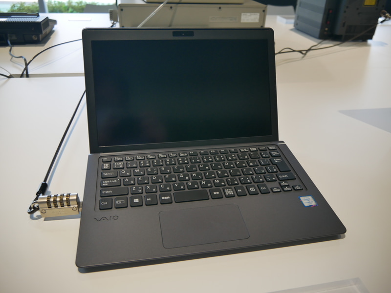 VAIO S11
