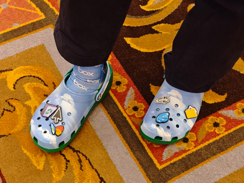 意外と違和感なくて気がつかれなかったことも……靴下は気のせいだ気にするな……