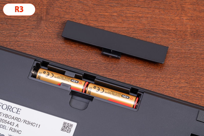 R3は単3形乾電池2本