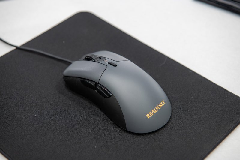 REALFORCE RM1 Mouse