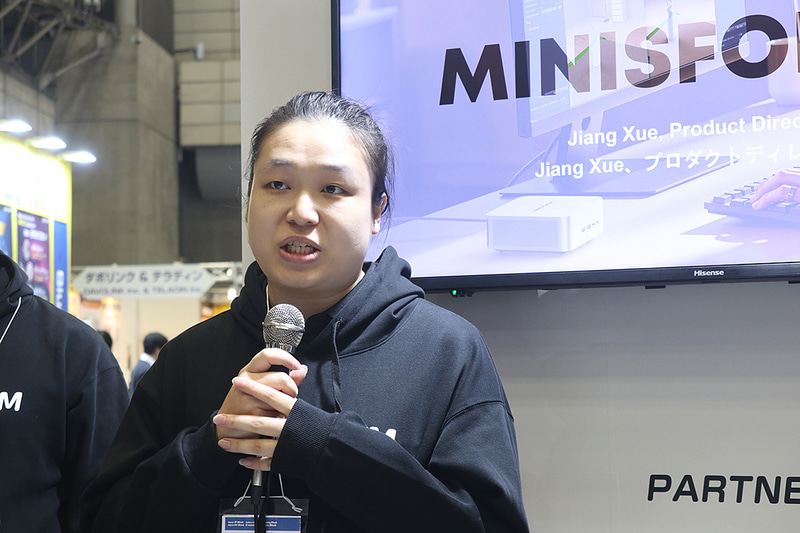 製品開発を率いる蒋学氏