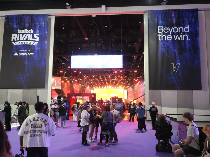 TwitchRivals Area。ストリーマー同士でゲーム対決をするステージ