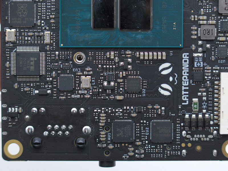 MPSの「MP2964」は電源PWM制御ICだと思われるがデータシートがなく不明。その隣のRealtek ALC269はオーディオデバイスだ