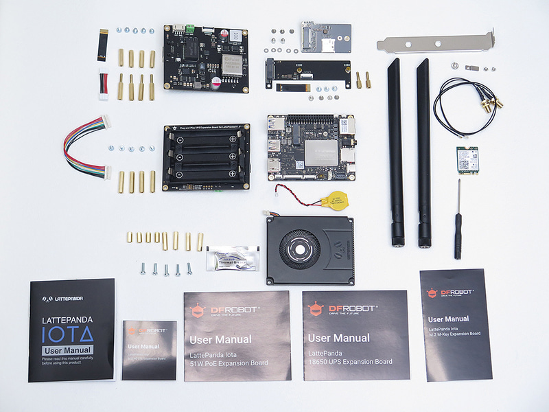 今回送られてきたサンプルをすべて展開したところ