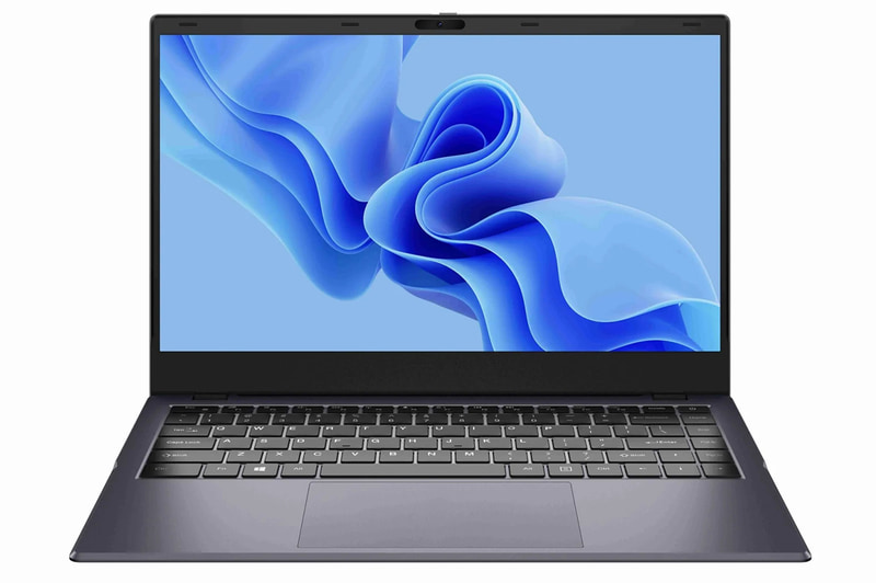 比較用に用意したN100搭載のノートPCはCHUWIの「GemiBook XPro」。14型のフルHD液晶で実売価格は3万7,000円前後