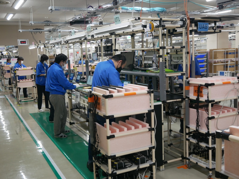 「ABLAZE」ラインの現在の検査工程。今後、この部分を自動化していくことになる