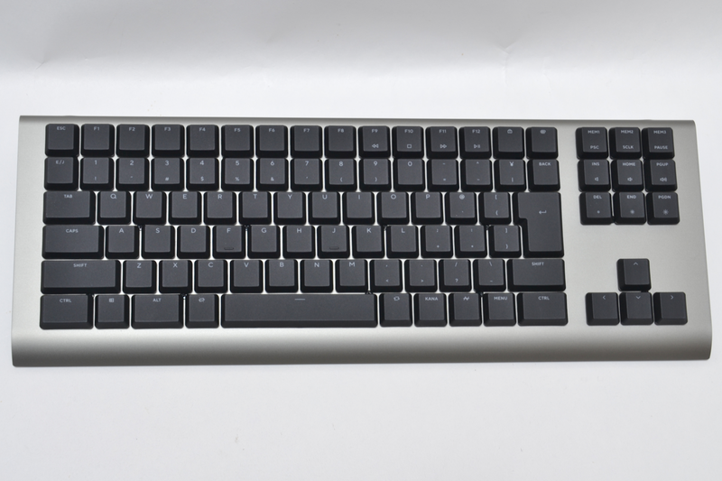 「TKL」のキー配列は、最上段に若干のアレンジがある