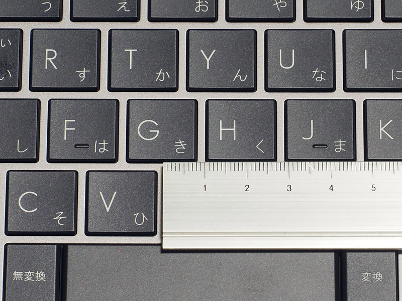 キーピッチは19mm程度