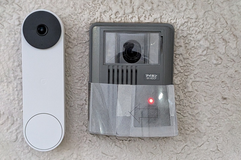 元のドアベルを鳴らされないよう、ボタン部分をプラ板で覆った