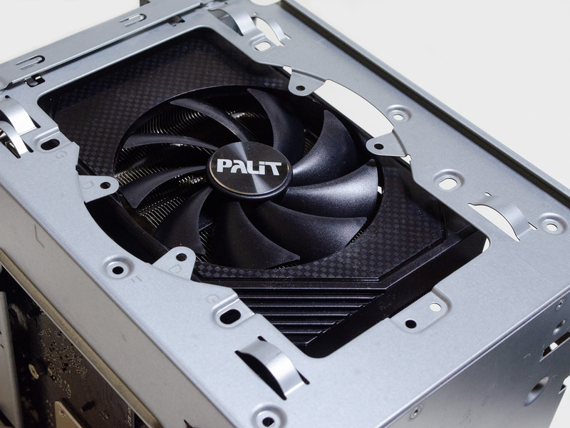 後ろにまだ余裕がある