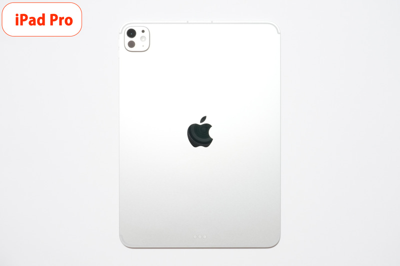 「iPad Pro(M5)」は背面に広角カメラ(12MP、F1.8)とLiDARスキャナを搭載。高画質撮影や、3Dスキャニングが可能だ