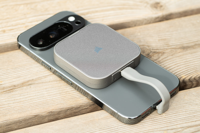 Pixelsnap対応のPixelの背面にも取り付けられる