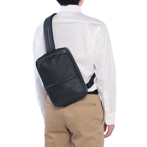 イージーボディバッグ