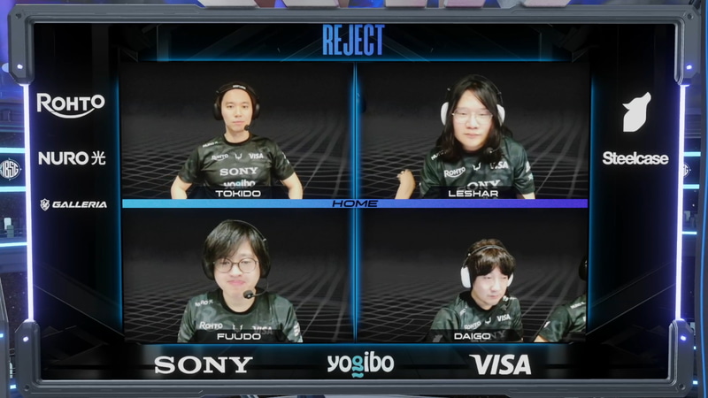 勝利したREJECTのメンバーたち。はしゃぐ様子もあまりなく、優勝候補の強豪チーム感が伝わる