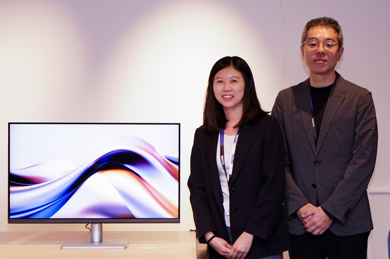 BenQ台湾プロダクトマネージャーのYulun YL Huang氏(左)とベンキュージャパン執行役副社長の洞口寛氏(右)
