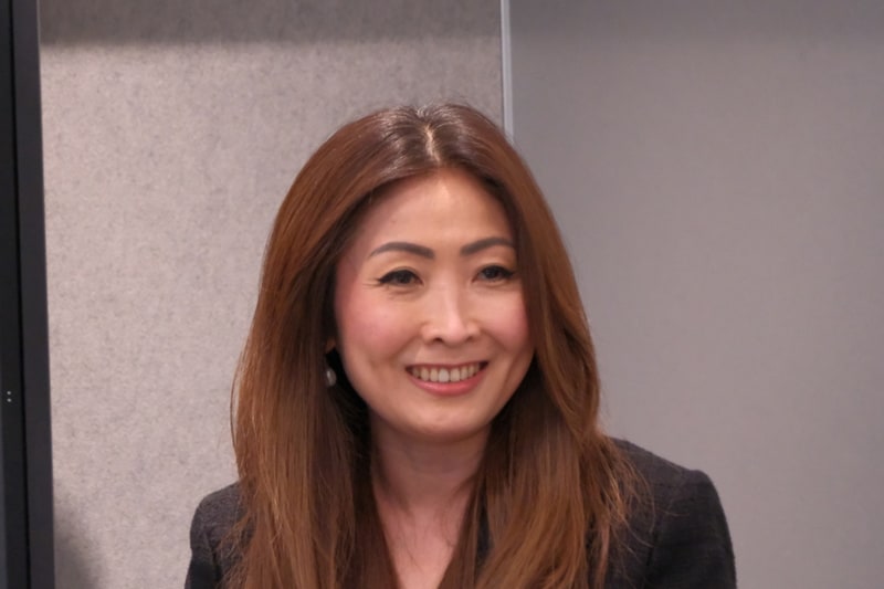 ジャシンタ クワァー氏