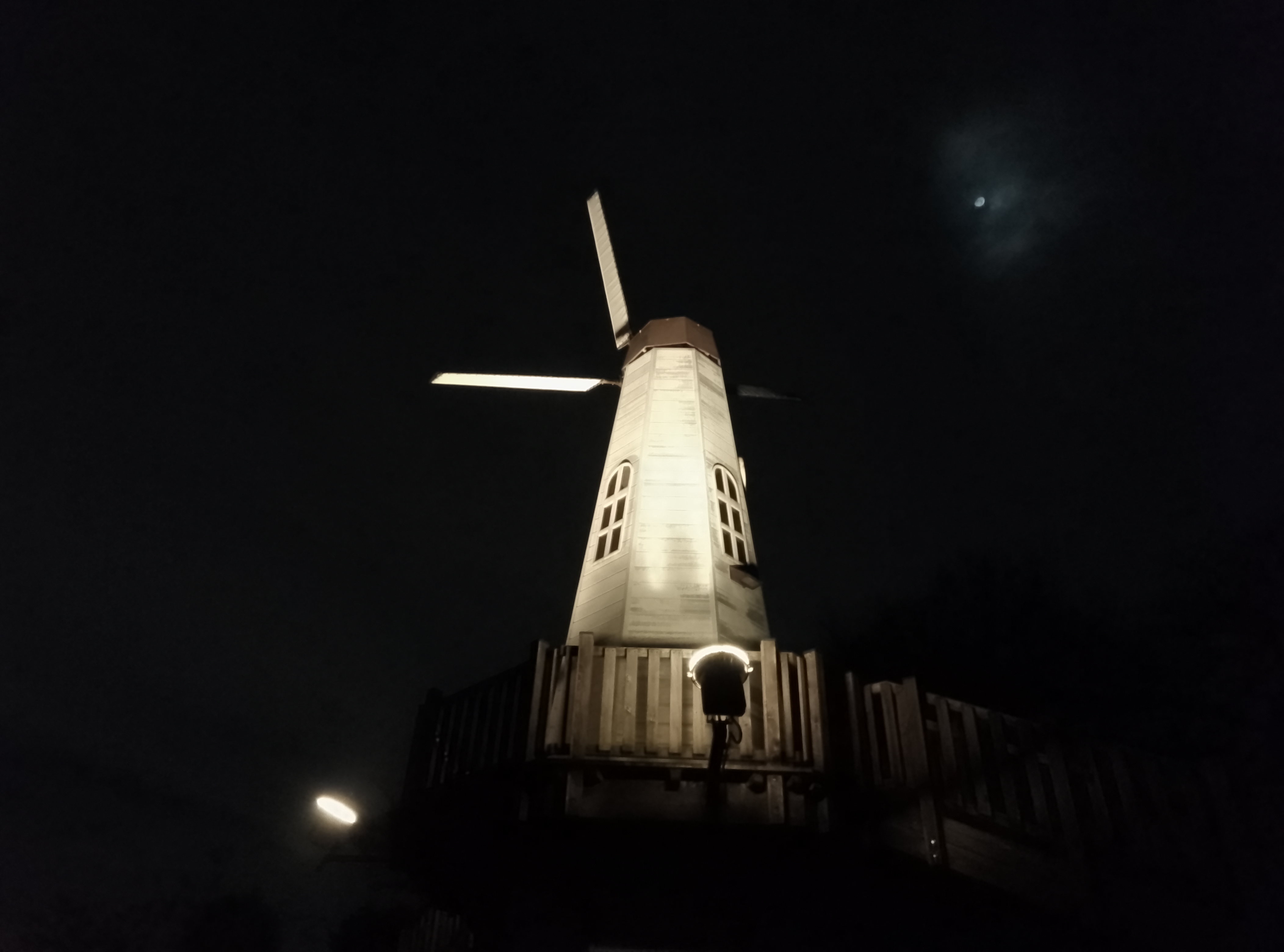 メインカメラで撮影