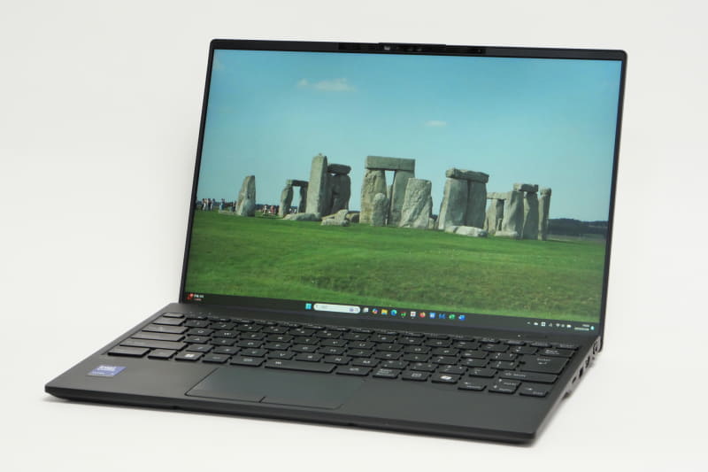 筆者のメインPC、FCCLの「FMV Note U WU1-K1」